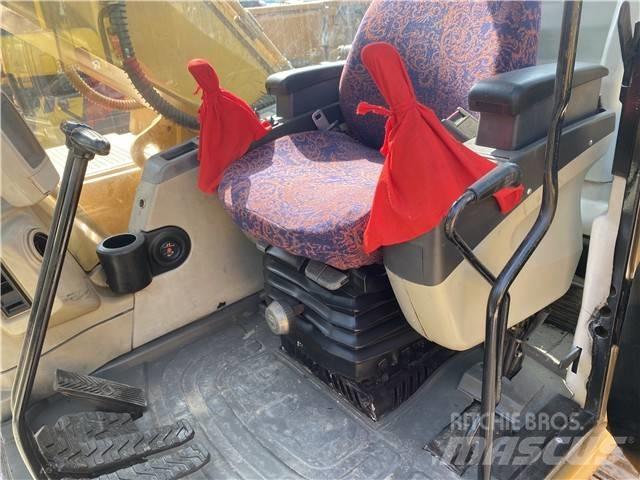 CAT 320 C Pásová rýpadla