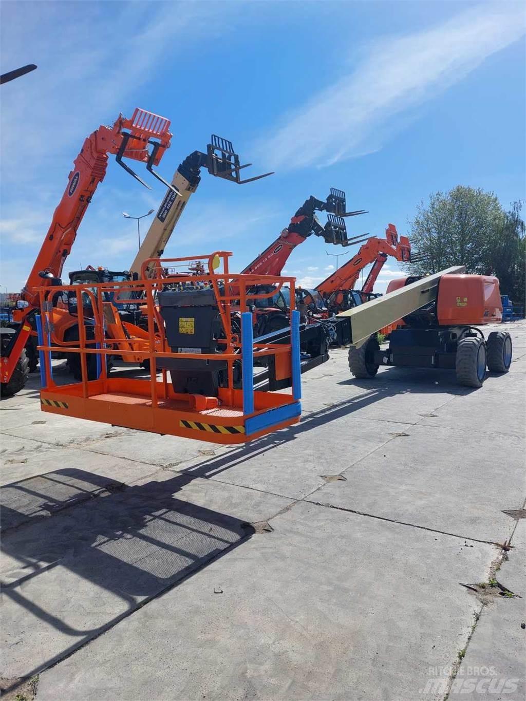 JLG 660SJ Teleskopické plošiny