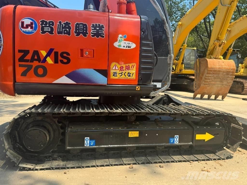 Hitachi ZX 70 Pásová rýpadla
