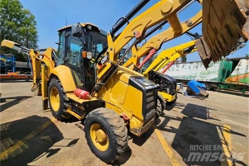 CAT 426F2 TLB Rýpadlo-nakladače