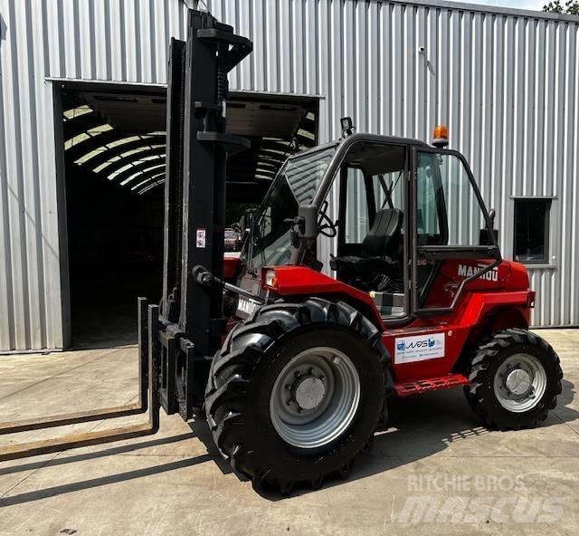 Manitou M 30.4 Terénní vysokozdvižné vozíky