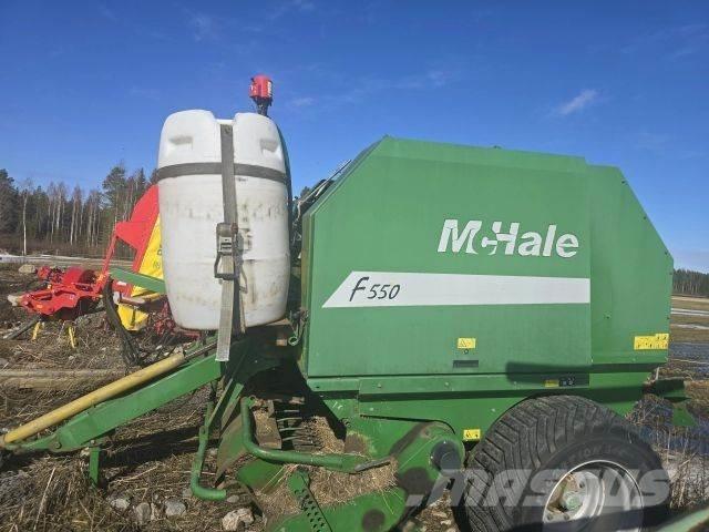 McHale F550 Lis na válcové balíky