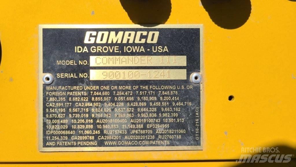 Gomaco Commander III Stroje na betonové dlaždice