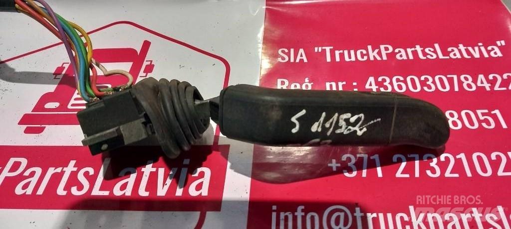 Scania R 420.   1402449 Kabiny a interiér