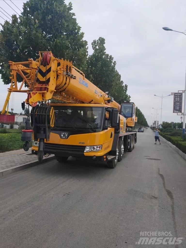 XCMG QY70K-II Univerzální terénní jeřáby