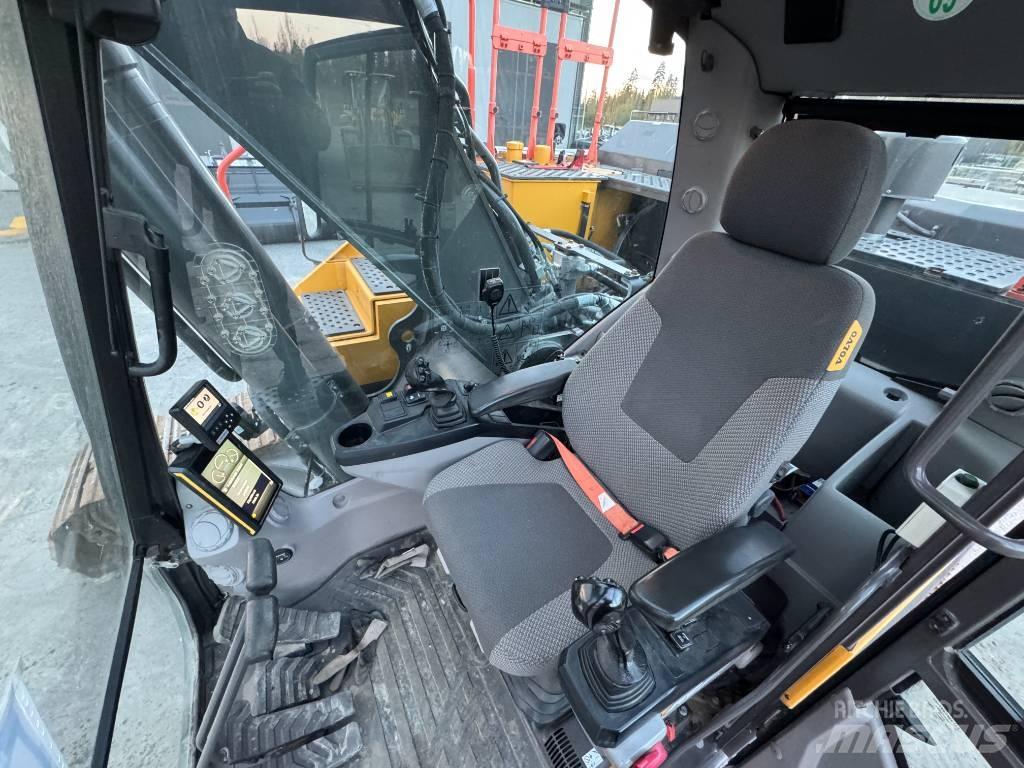 Volvo EC 250 EL Pásová rýpadla