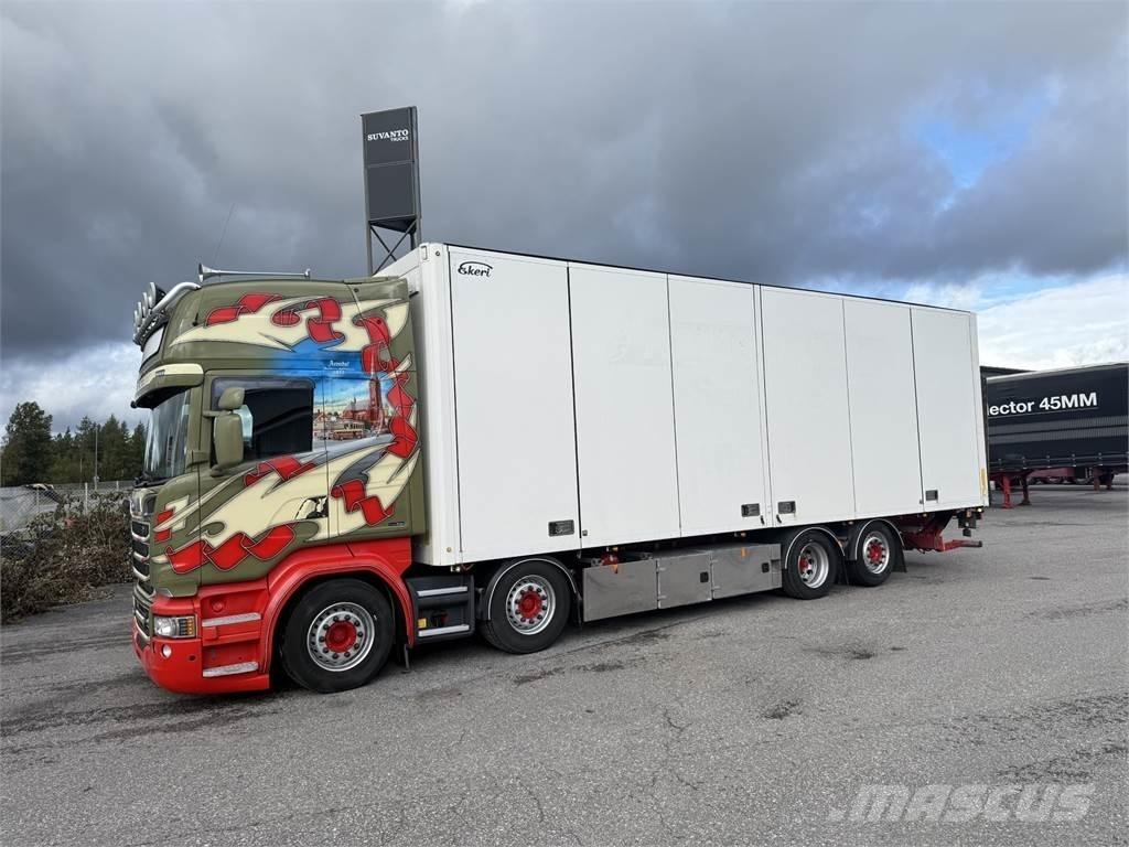 Scania R580 8X2 Skříňová nástavba