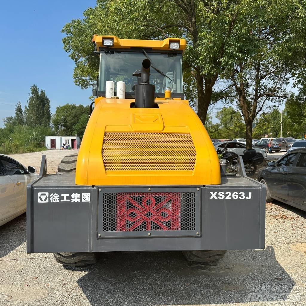 XCMG XS263J Tahačové válce