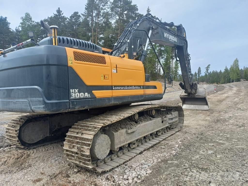 Hyundai HX 300 AL Pásová rýpadla