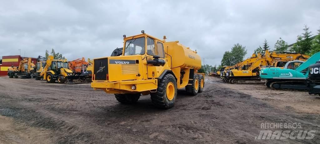 Volvo A 25 C 6x6 Kloubové dempry