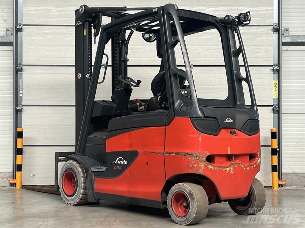 Linde E35HL-01 Akumulátorové vozíky