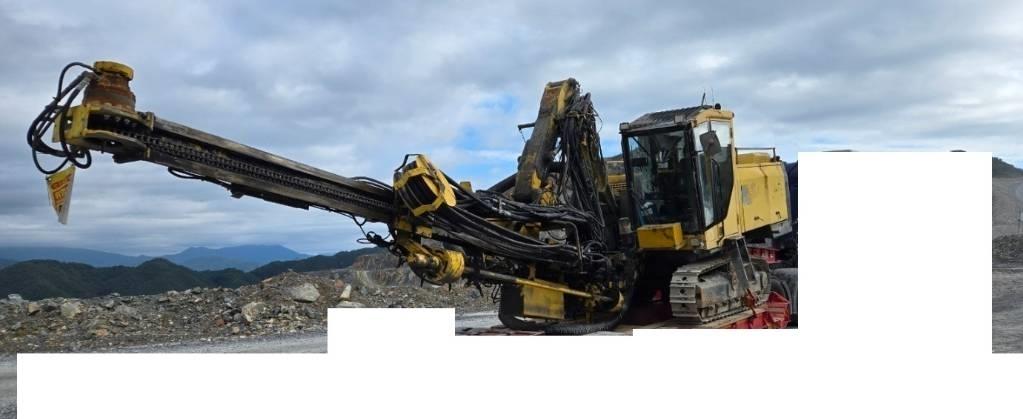 Atlas Copco ROC F9 Povrchové vrtací stroje