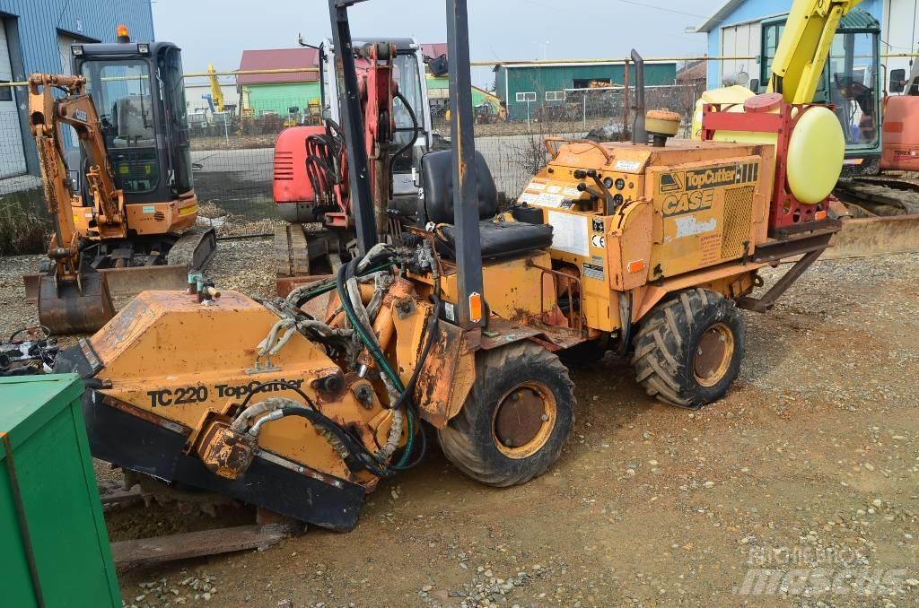 CASE TC220 Ostatní