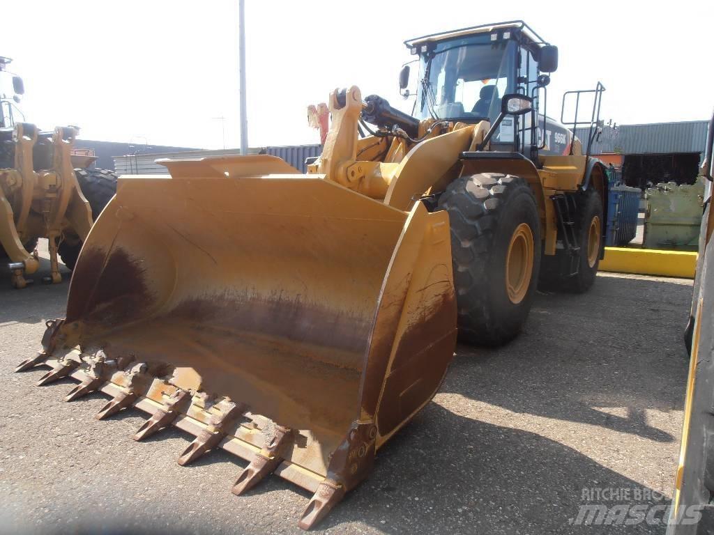 CAT 966  K Kolové nakladače