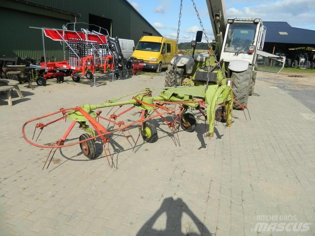 CLAAS 4 Obraceče a shrabovače sena