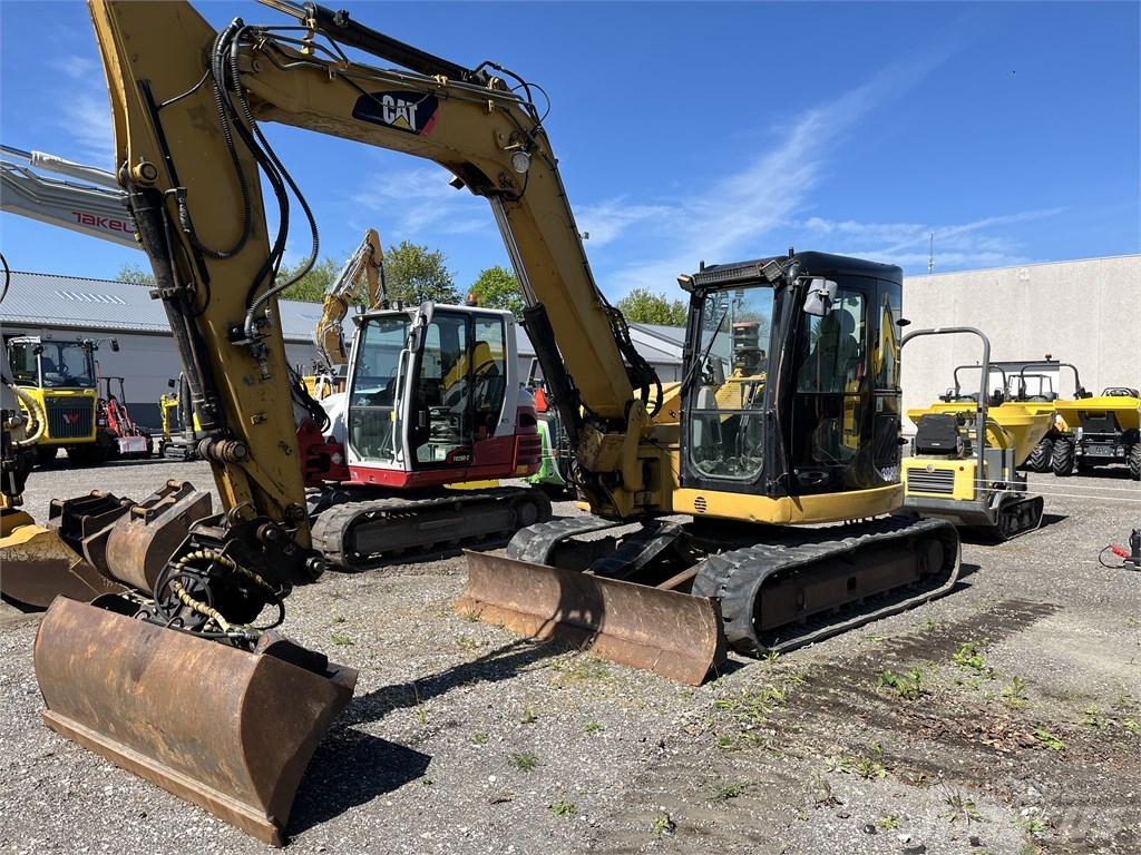 CAT 308 D Midi rýpadla 7t - 12t