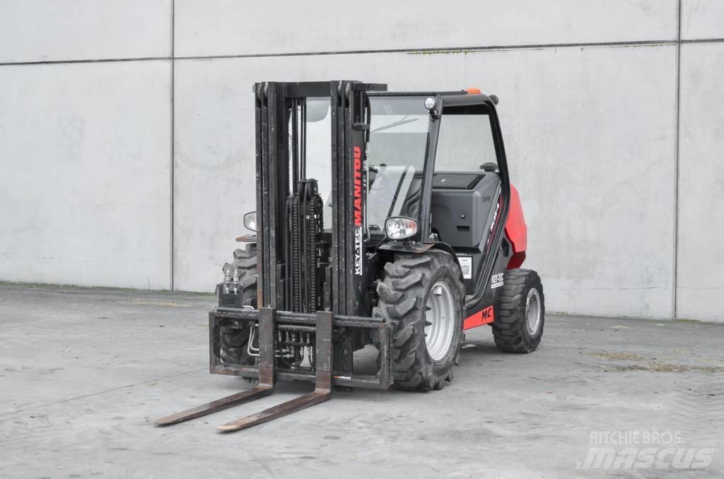 Manitou MC 25-4 D Dieselové vozíky