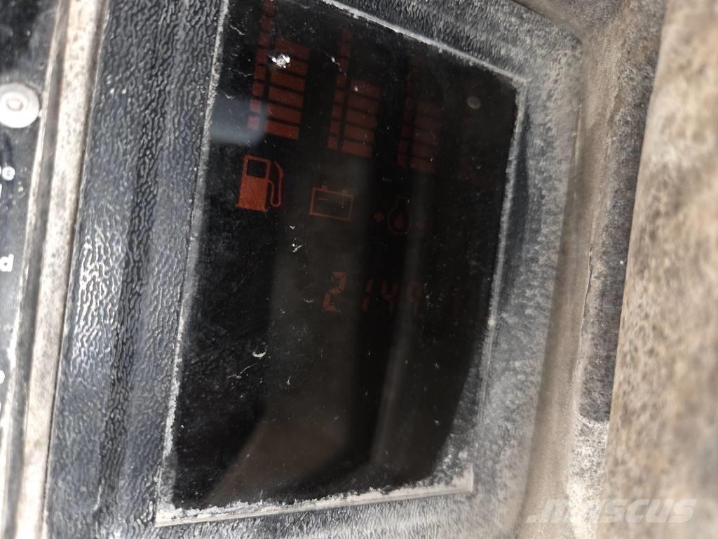 Bobcat 763 Smykem řízené nakladače