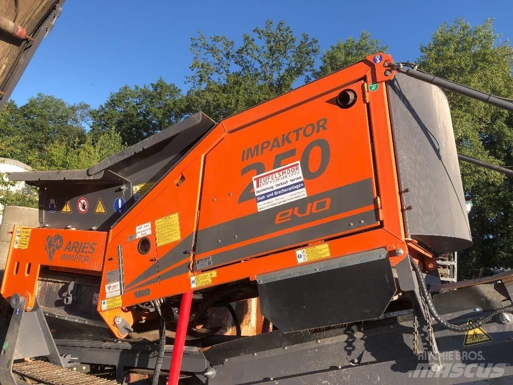 Arjes Impaktor 250 Mobilní drtiče