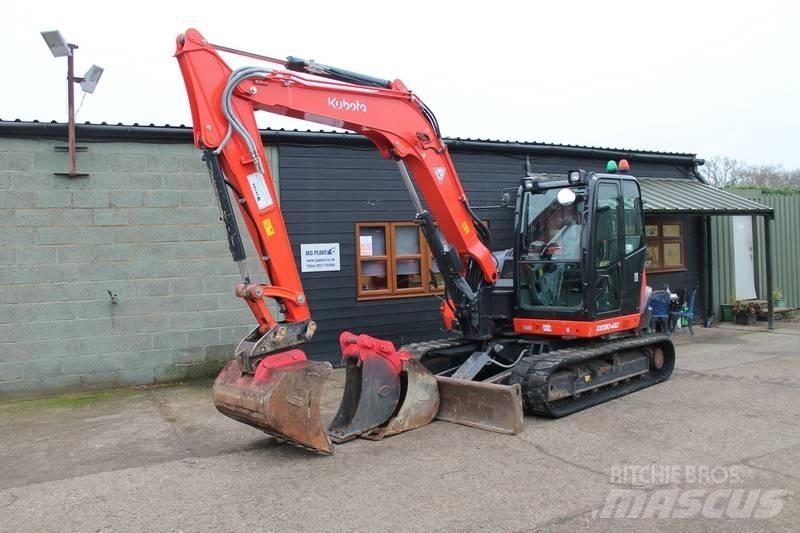 Kubota KX 080-4 Midi rýpadla 7t - 12t