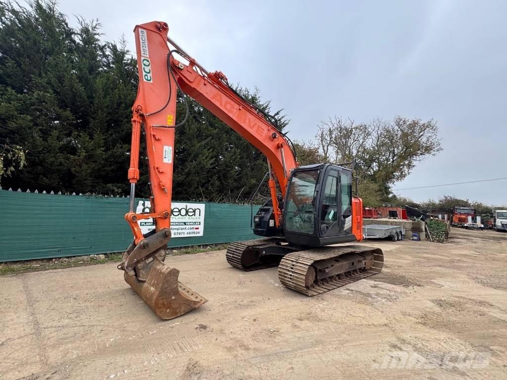 Hitachi ZX 135 US-5B Pásová rýpadla