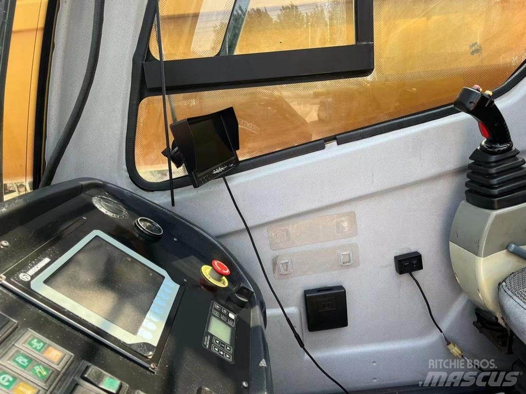 XCMG XCT80L5 Univerzální terénní jeřáby