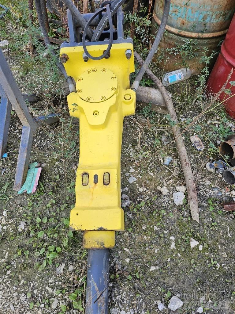 Atlas Copco SB 302 Bourací kladiva / Sbíječky