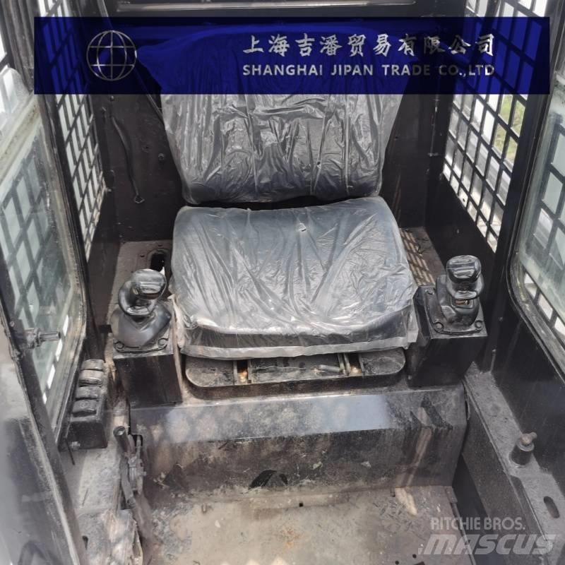 Bobcat S 130 Smykem řízené nakladače