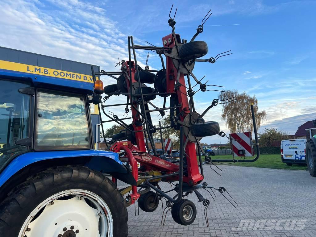 Vicon FANEX 903 Obraceče a shrabovače sena