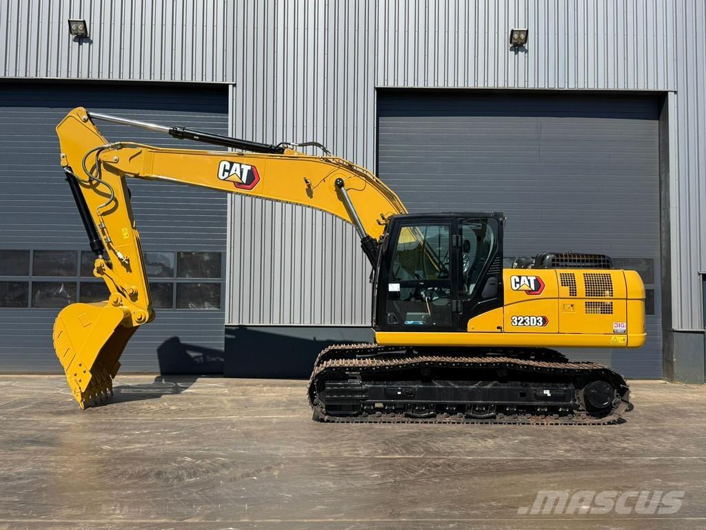 CAT 323D3 Pásová rýpadla