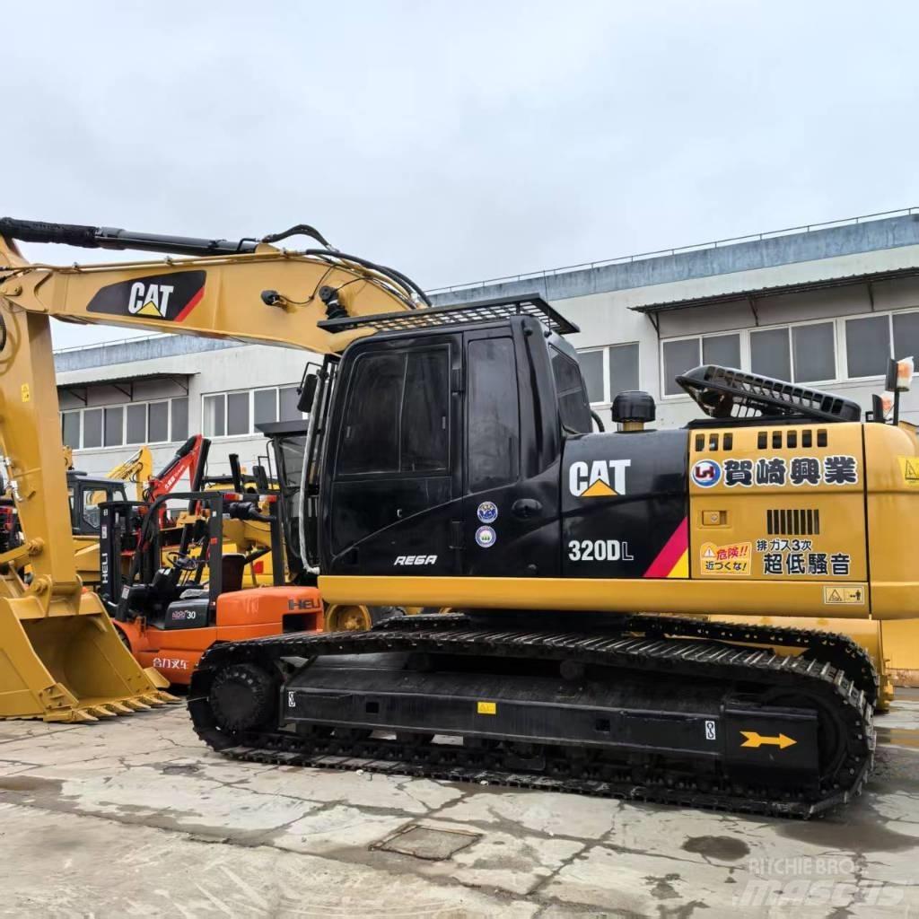 CAT 320 D L Pásová rýpadla