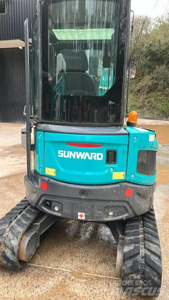 Sunward SWE25UF Mini rýpadla < 7t
