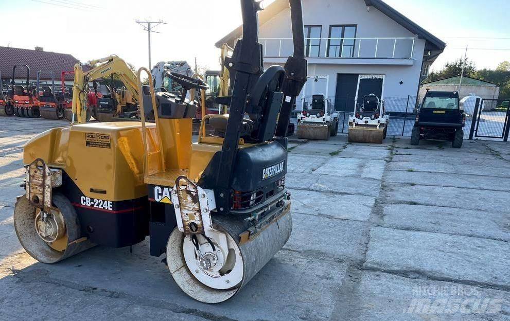 CAT CB 224 E Tandemové válce