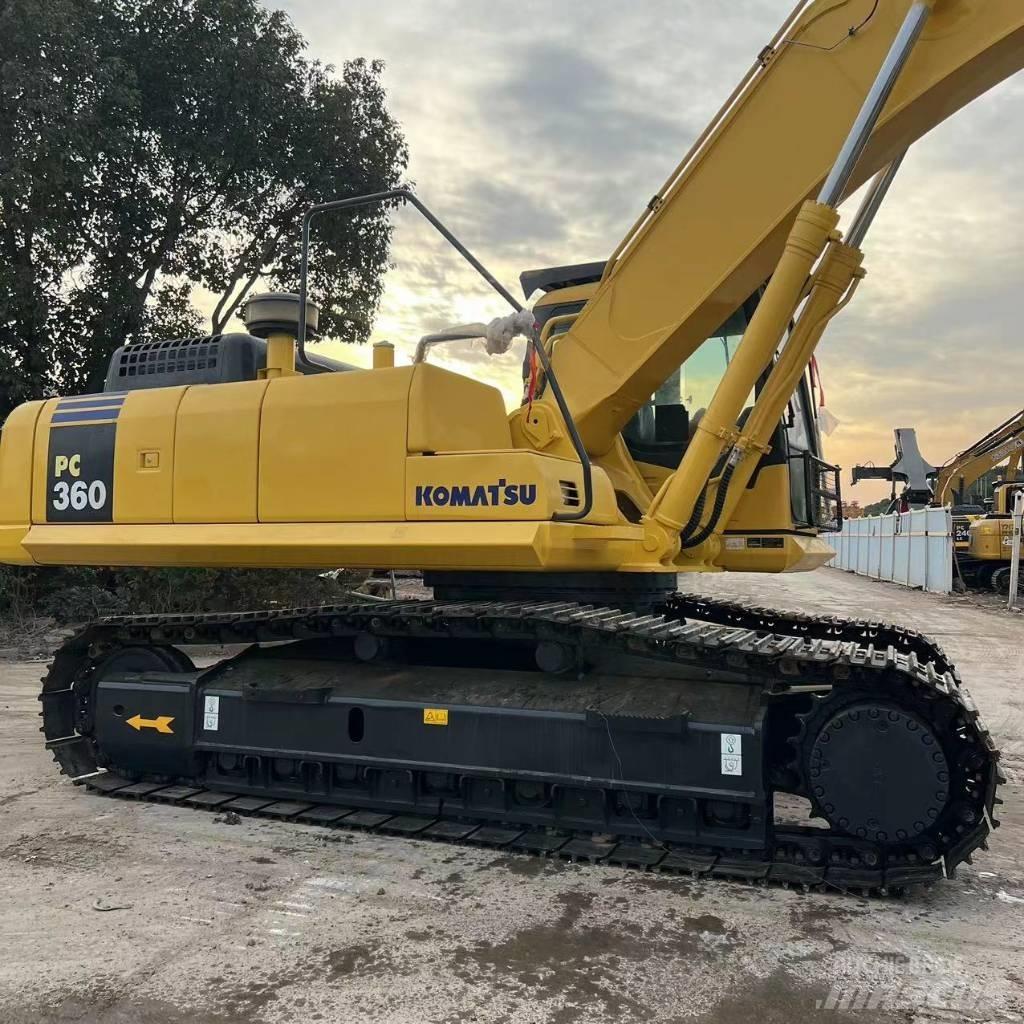 Komatsu PC 360-7 Pásová rýpadla