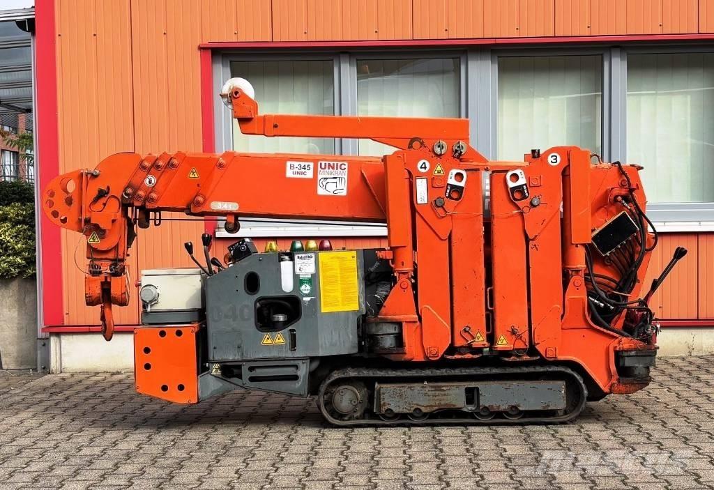 Unic B 345 Pásové jeřáby