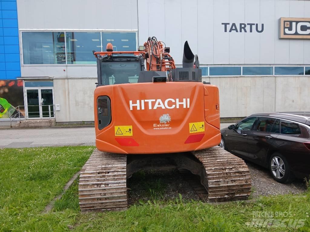 Hitachi ZX 135 US-6 Pásová rýpadla
