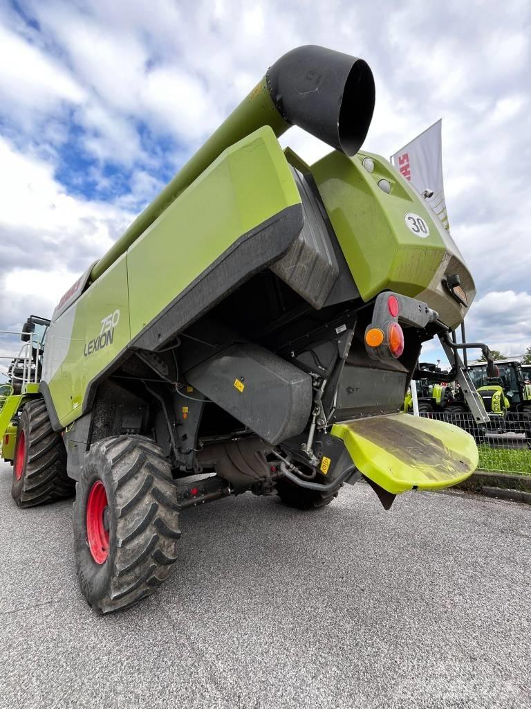 CLAAS Lexion 750 Sklízecí mlátičky