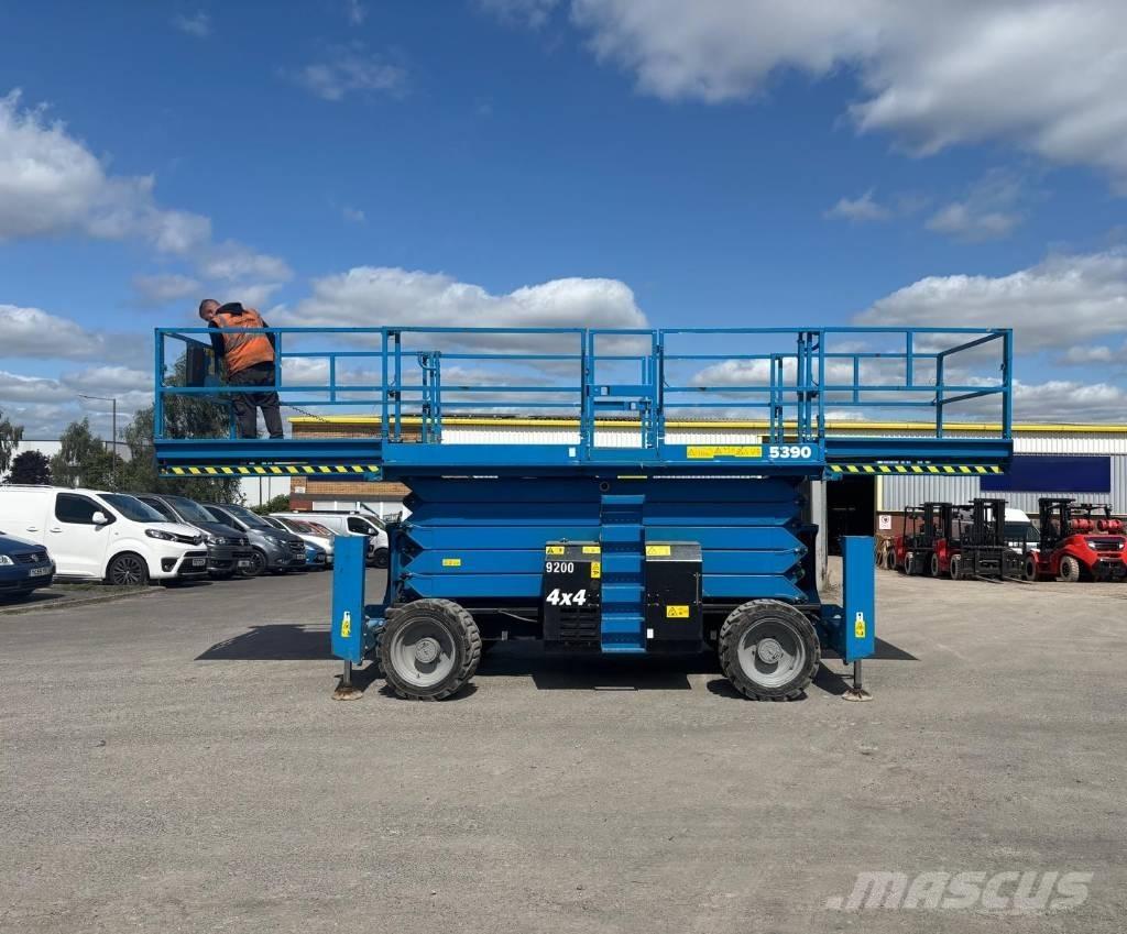Genie GS 5390 RT Nůžková zvedací plošina