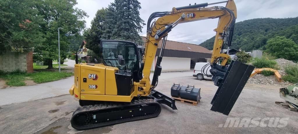 CAT 306 CR VAB Mini rýpadla < 7t