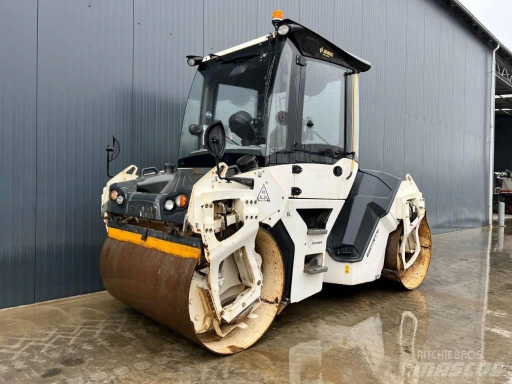 Bomag BW151AD-5 Tandemové válce