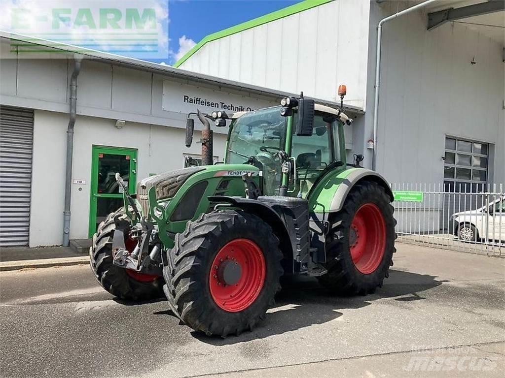 Fendt 720 scr Traktory