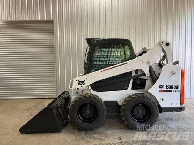Bobcat S 570 Smykem řízené nakladače