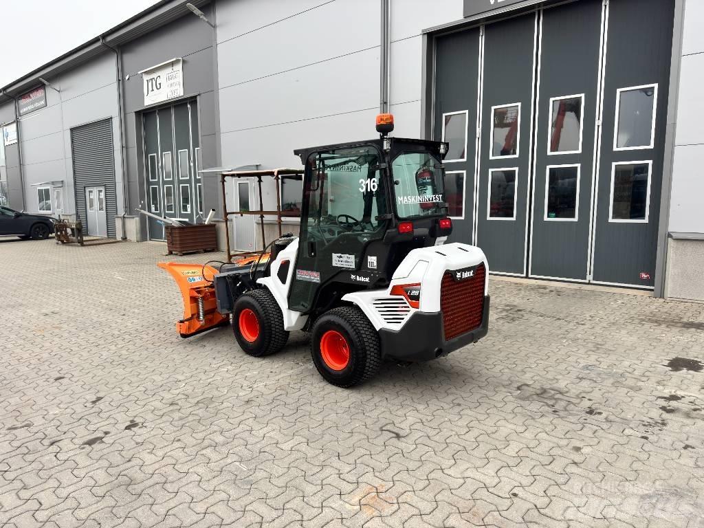 Bobcat L 28 Smykem řízené nakladače