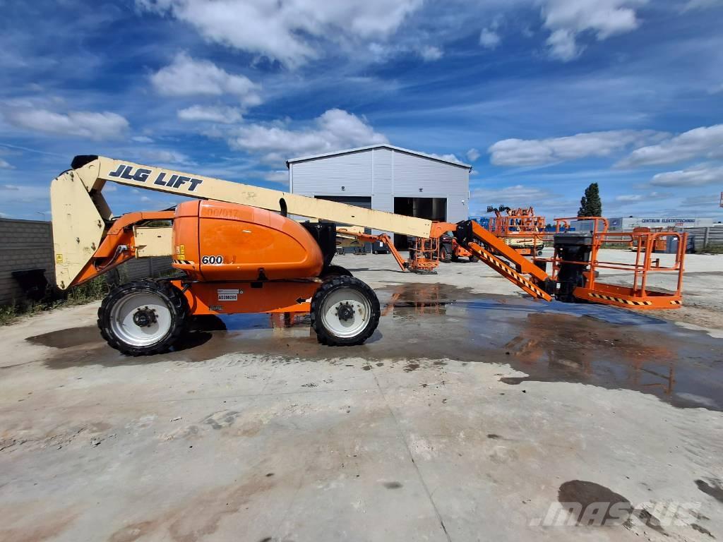 JLG 600AJ Kloubové plošiny