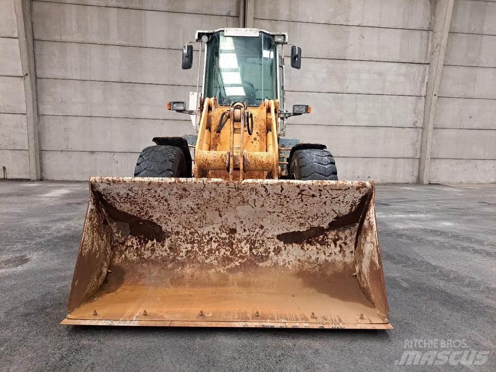 Liebherr L514 Kolové nakladače