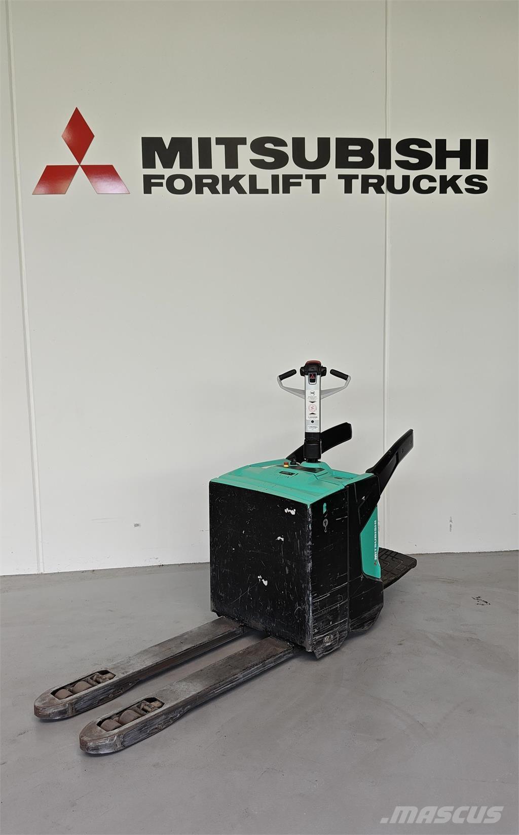 Mitsubishi PBV20N2 Vozíky s plošinou pro náklad