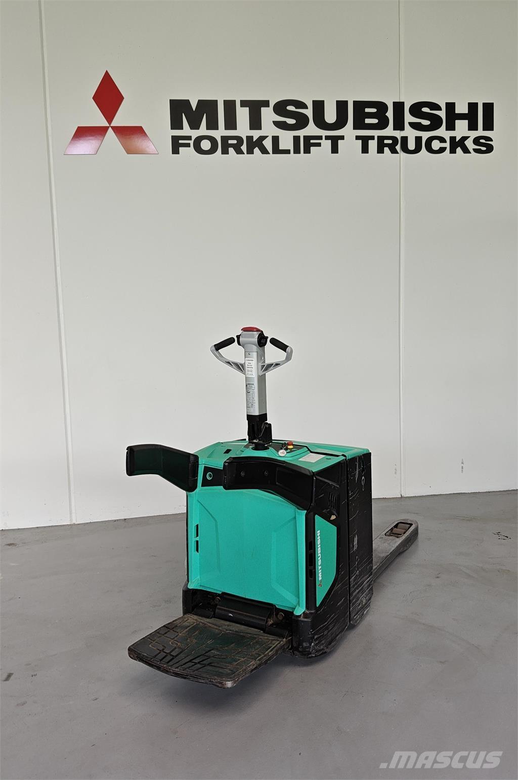 Mitsubishi PBV20N2 Vozíky s plošinou pro náklad