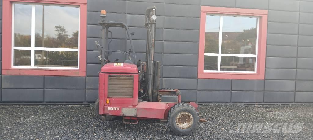 Moffett M5 25.3 Dieselové vozíky
