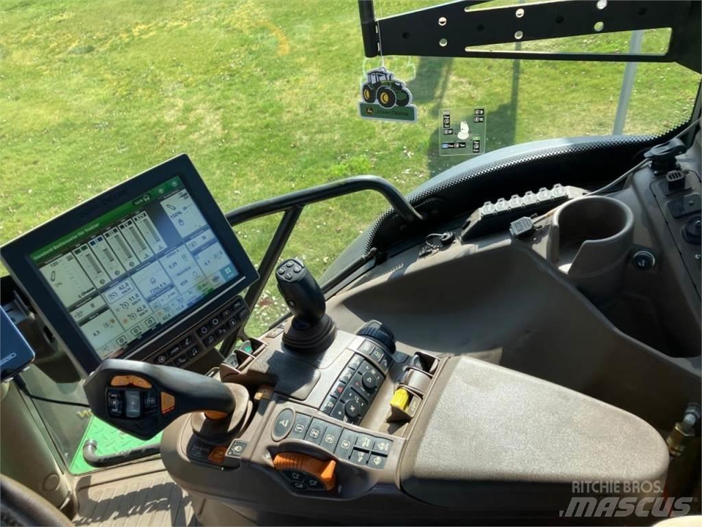 John Deere 6250R Traktory