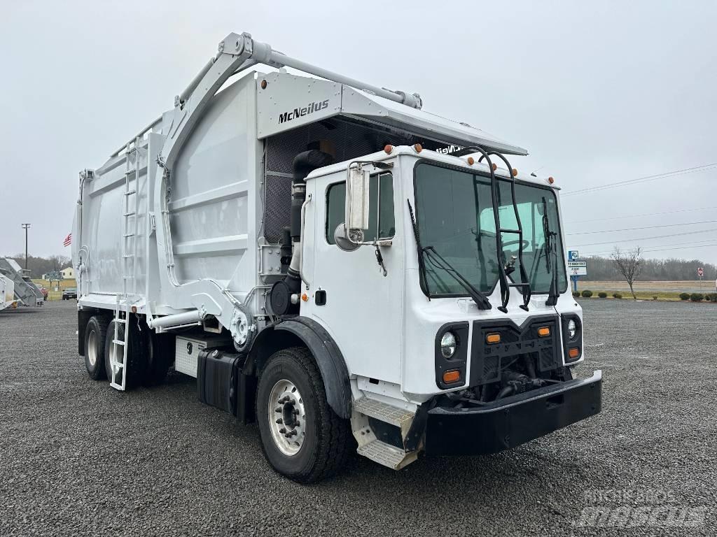 Mack MRU613 Popelářské vozy